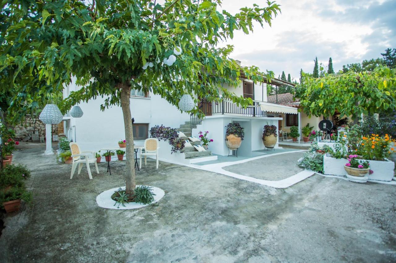Iris Garden Retreat Lejlighedshotel Corinth Eksteriør billede